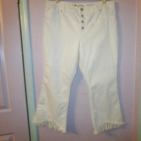 INC International Concepts Flare Jeans 16 High Rise Button Fly Stretch Crop - Picture 2 of 12